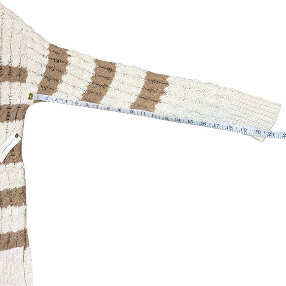 Anthropologie Pilcro Neutral Cable Knit Oversized Woman’s Size Small Sweater - Picture 10 of 10